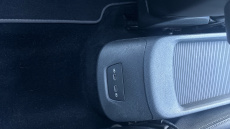 Volkswagen ID.3 150kW Family Pro Performance 58kWh 5dr Auto Electric Hatchback